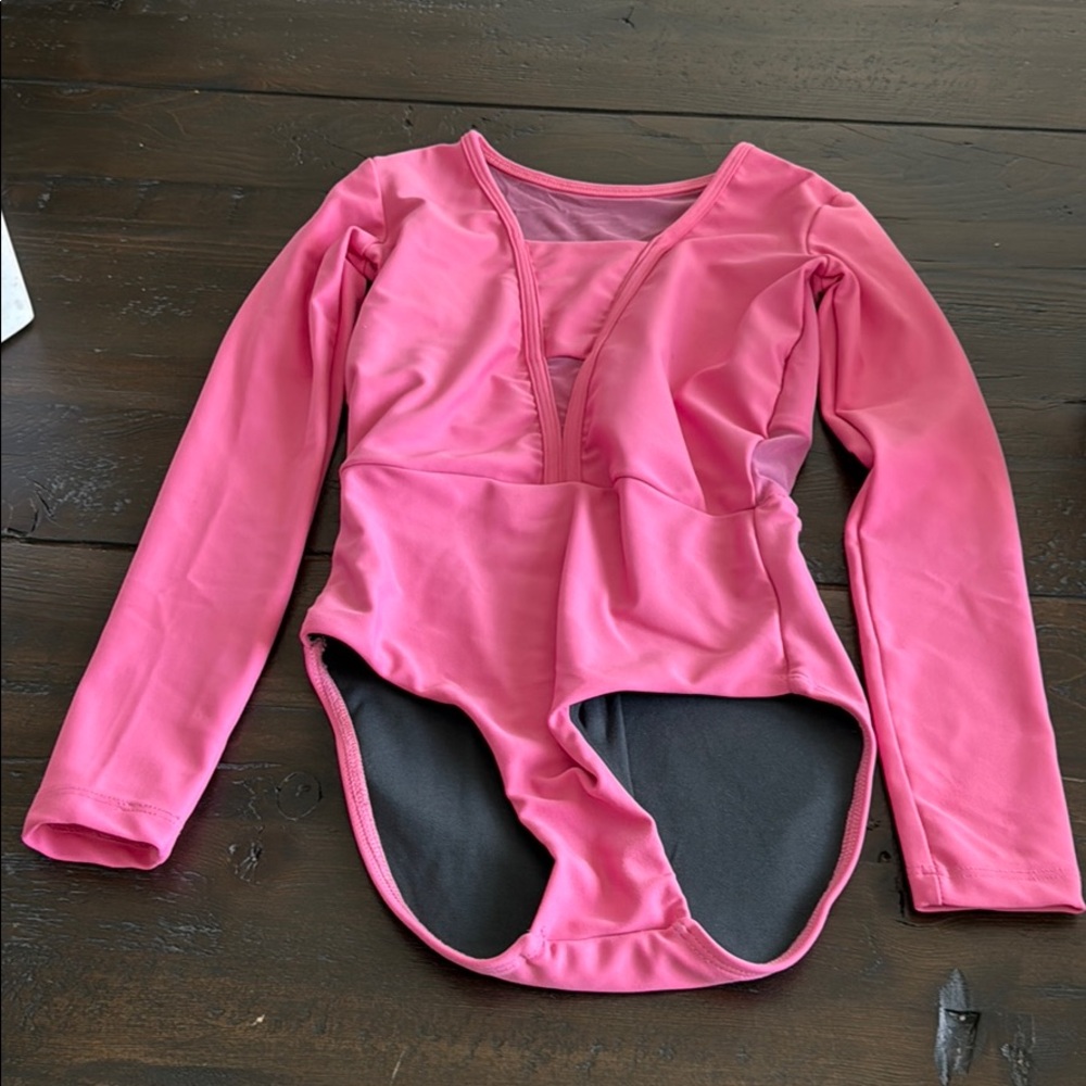 Leo by Five Dancewear